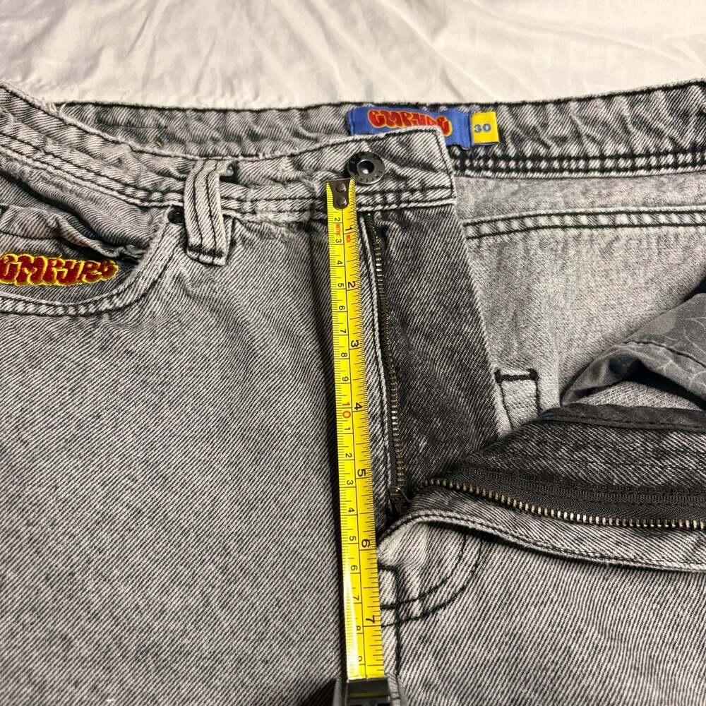 Empyre Loose Fit Grey Acid Wash Denim Jeans Shorts - Picture 7 of 13